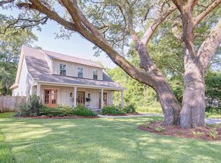 166 White Ave, Fairhope, AL 36532