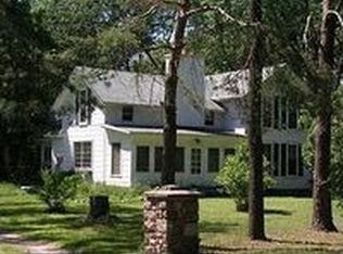 7449 McGuire Rd, Fenton, MI 48430