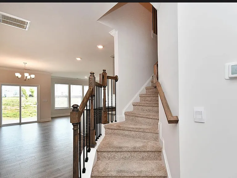 23 Planters Pl — Photo 4