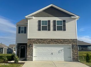 1092 Edison Rd, Johnson City, TN 37615