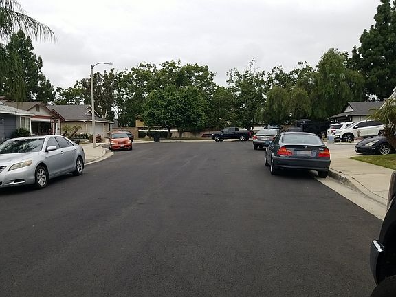 5th image of 10165 Bedford Dr