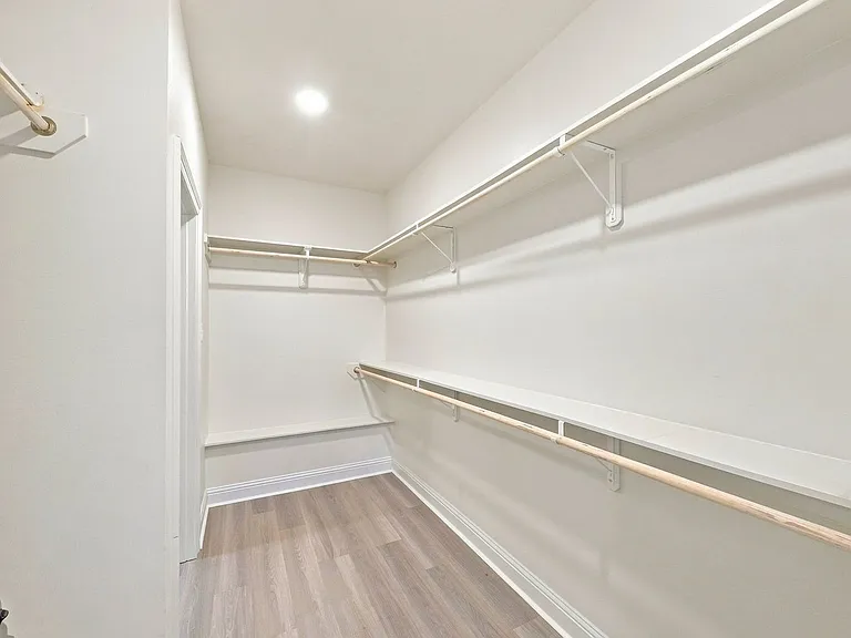 7211 Kenilworth Crossing Ave — Photo 12