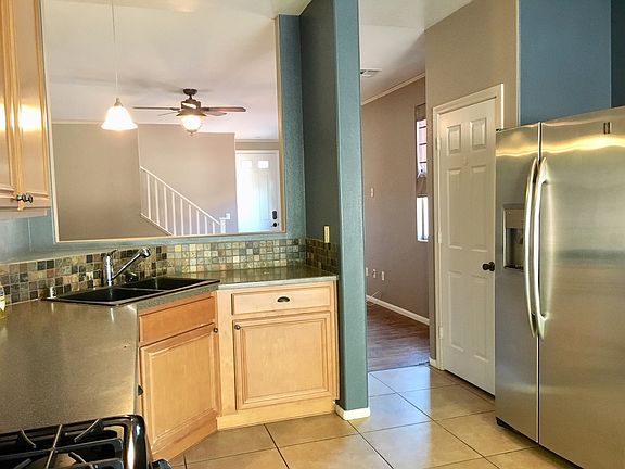 5th image of 11088 Parete Ct