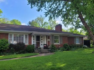 1611 Meadowthorpe Ave, Lexington, KY 40511