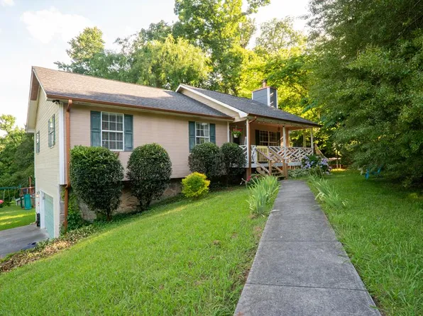 391 Alex Dr, Dalton, GA 30720