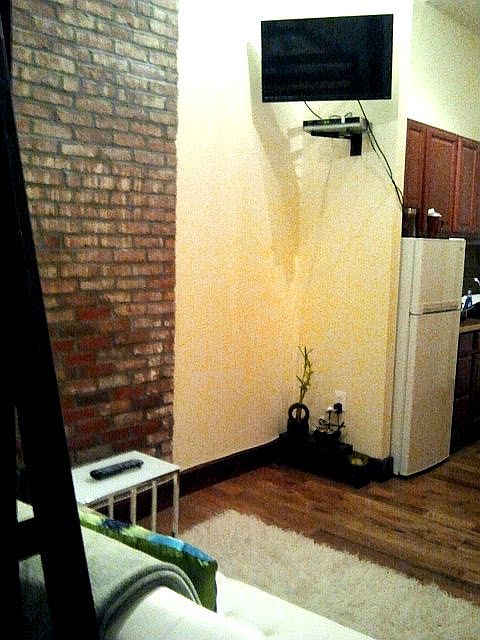 1st image of 67 W 119th St APT 1