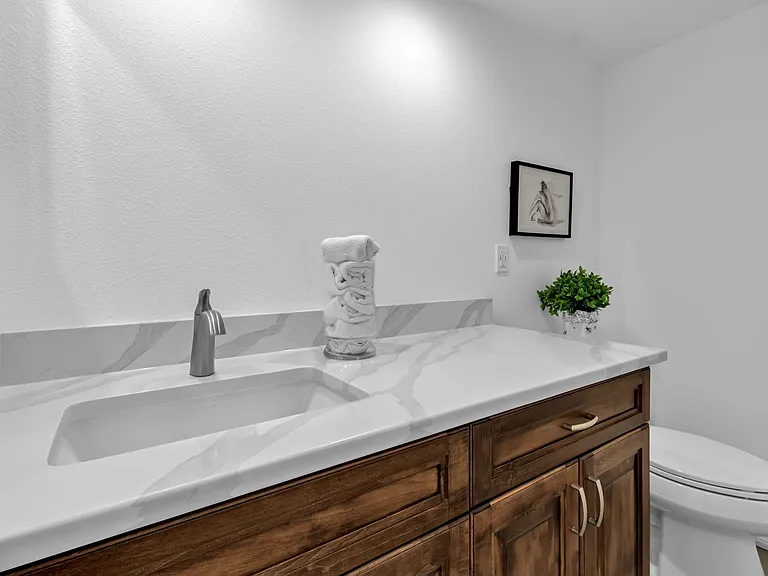 5749 Gardens Dr #5749 — Photo 18