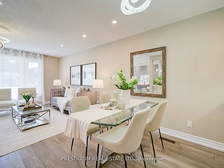 6 Willis Dr #UPPER LEVEL — Photo 8