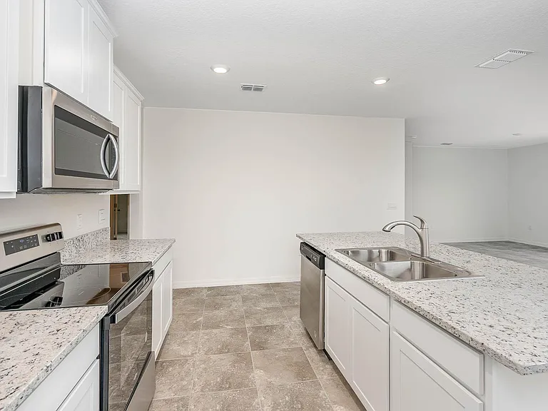 3783 Coachman Ln SE — Photo 13
