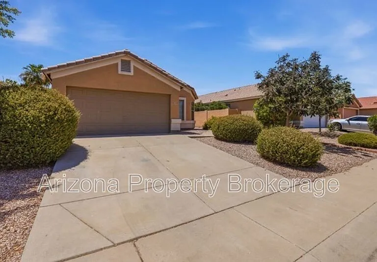 3759 W Santa Cruz Ave — Photo 4