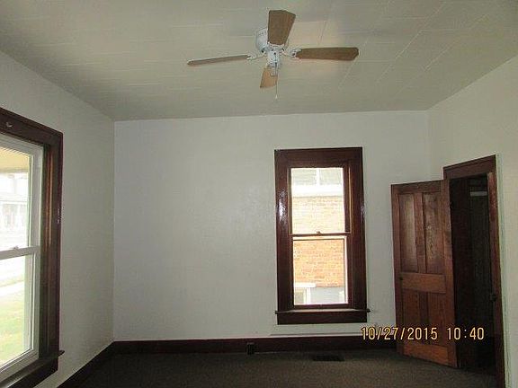 4th image of 146 S Miami St