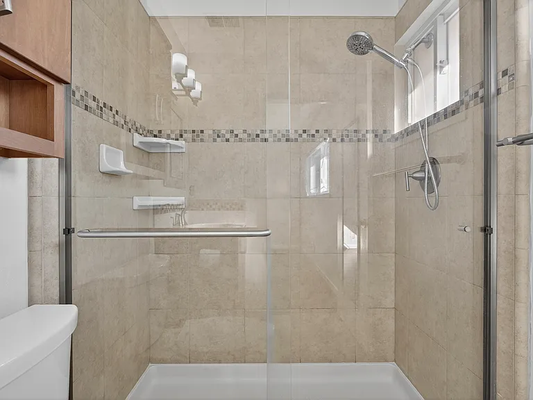 899 Ebbets Dr — Photo 20