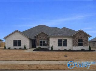 26450 Old Town Dr, Athens, AL 35613