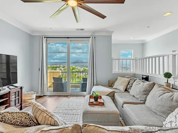 2213 Andalusia Ln Unit 18, Chula Vista, CA 91915