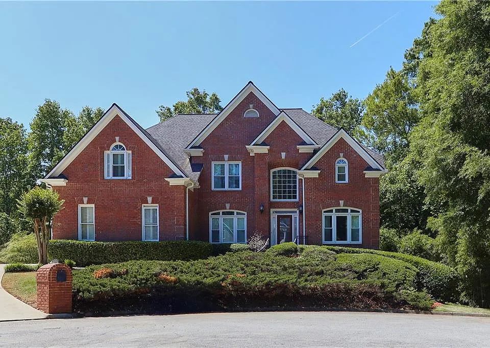 2381 Oak Grove Mdws