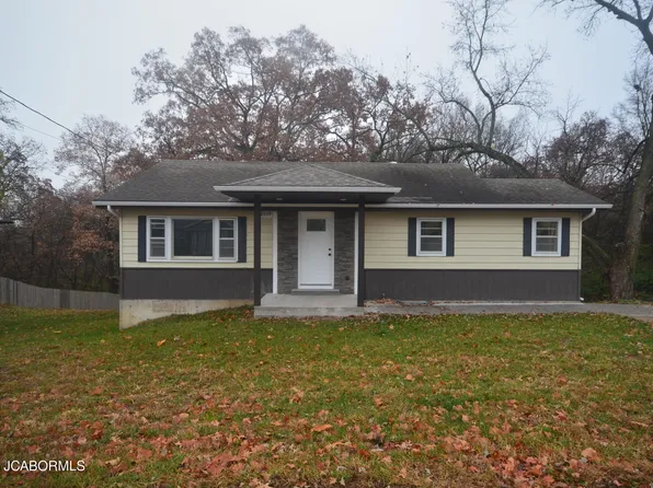 2849 S Ten Mile Dr, Jefferson City, MO 65109
