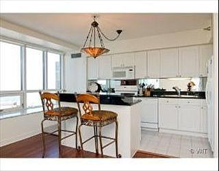 3rd image of 512 N McClurg Ct APT 3501