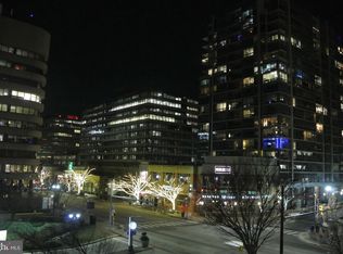 1805 Crystal Dr APT 301S, Arlington, VA 22202