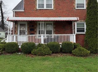 654 E 240th St, Euclid, OH