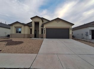 13676 Lago Vista Ave, Horizon City, TX 79928