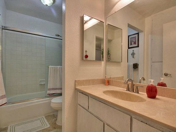 4th image of 5276 Borneo Cir #59