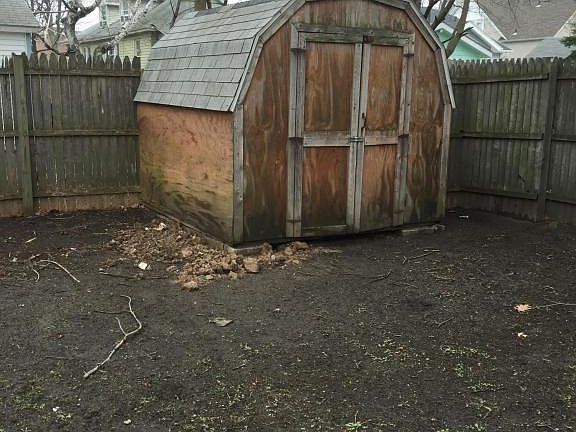 4th image of 1190 W Dale Ave