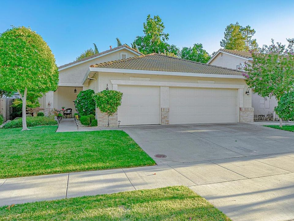1st image of 3848 Alegre Way