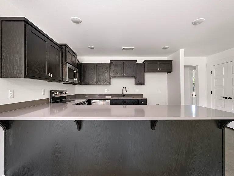 715 Supreme Ct — Photo 22