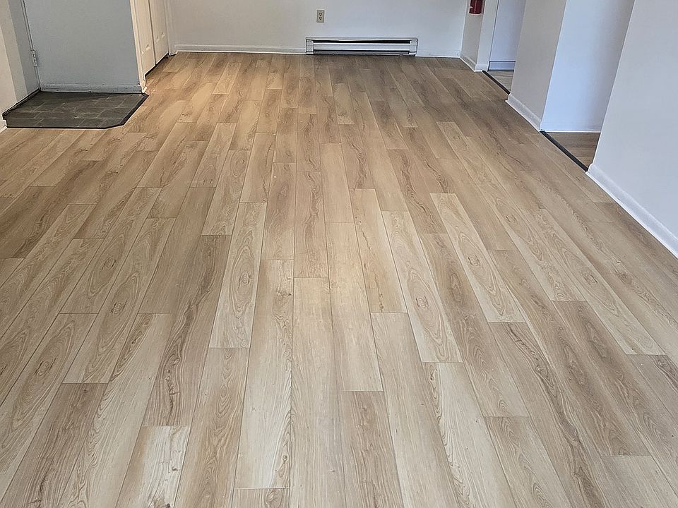 Living room/ Dining room
