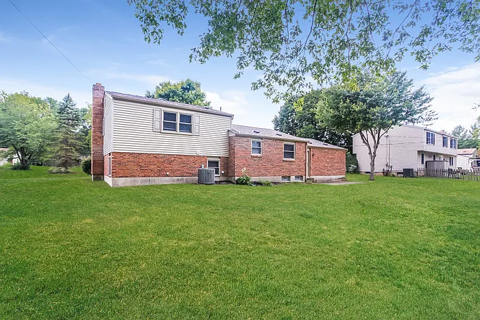 4116 Calumet Cir — Photo 13