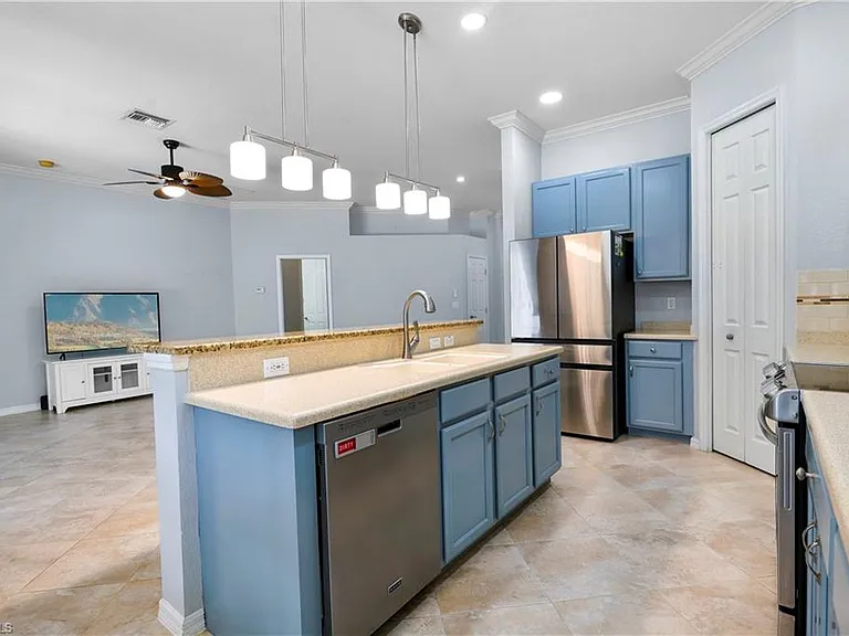 6522 Waverly Green Way — Photo 7