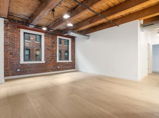 9 Wbroad Way #402, Boston, MA 02127