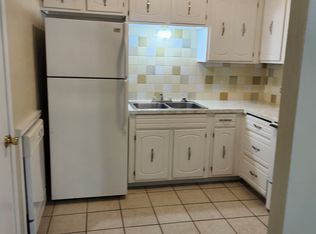 1403 Oak Dr APT B, Perry, OK 73077