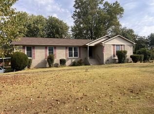 717 Greenwood Dr, McMinnville, TN 37110