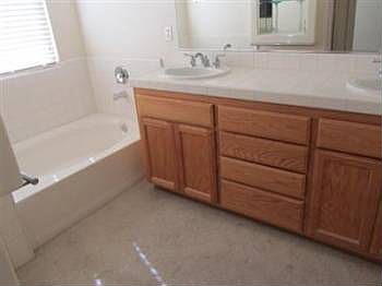 4th image of 5202 Fawn Hollow Way