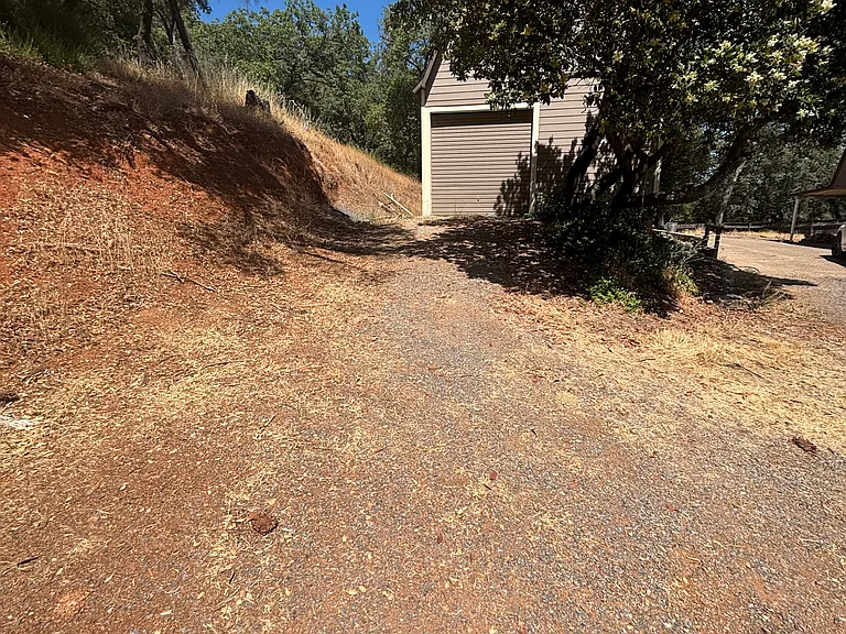 2863 Greenhorn Ct — Photo 2