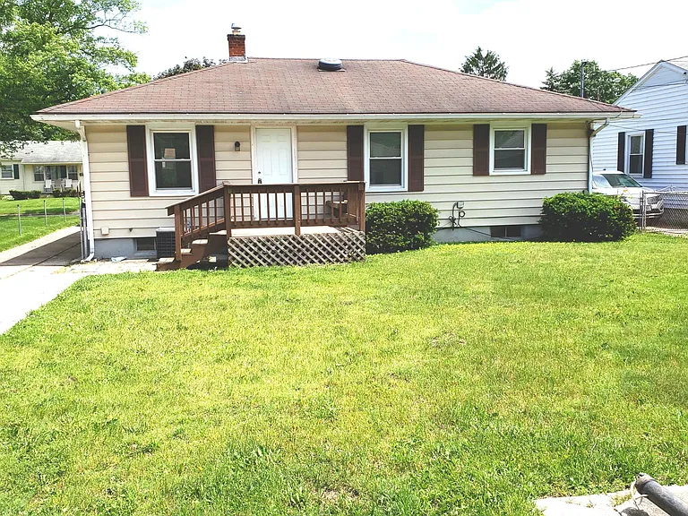 5107 Sheila Dr — Photo 26