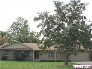 1st image of 1007 S Choctaw Ave