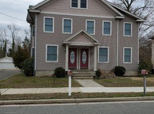 131 S Main St, Elmer, NJ 08318