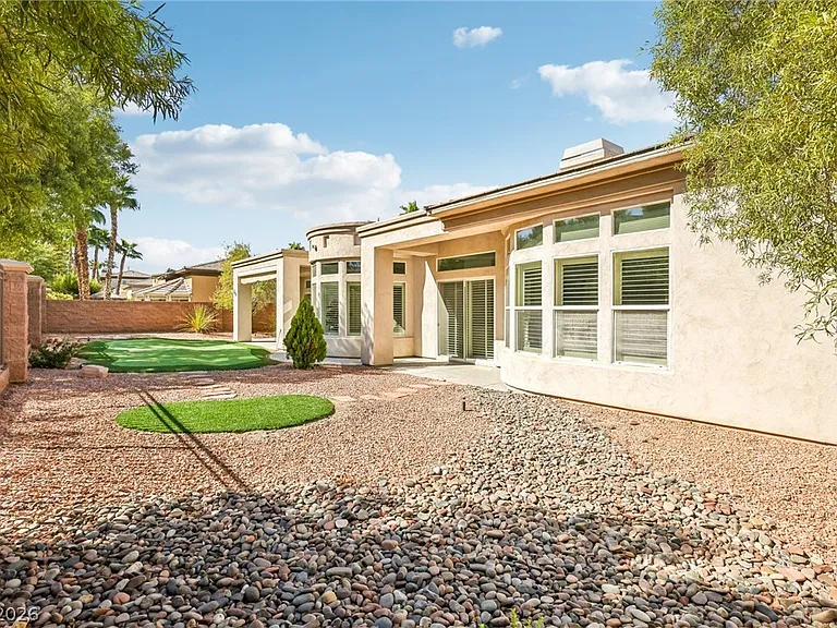 1721 Choice Hills Dr — Photo 37