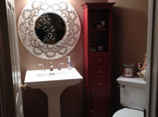 21 Ridgewood Dr, Randolph, NJ 07869