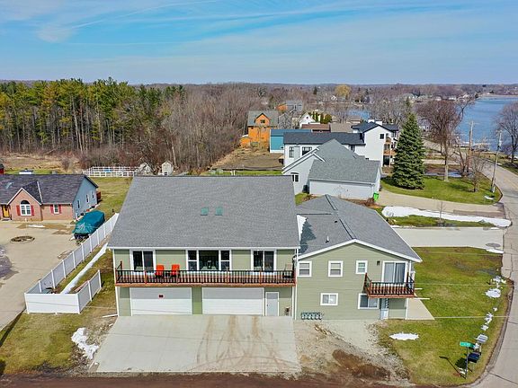 4th image of 7134 North Tichigan ROAD