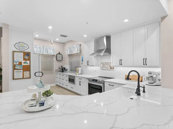 790 W Elkcam Cir Unit 103, Marco Island, FL 34145