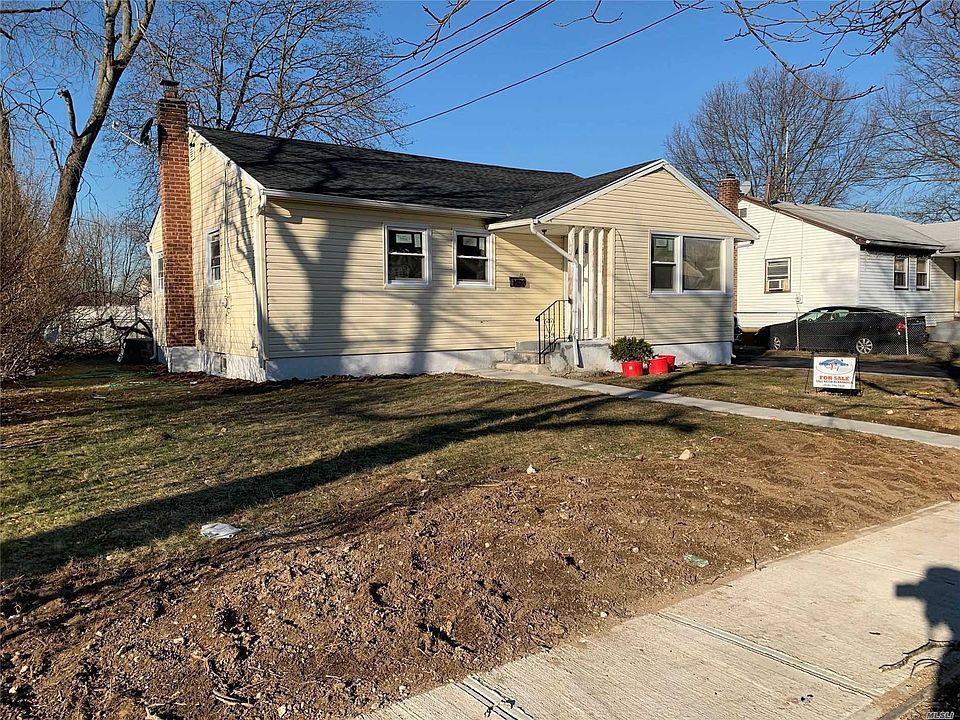 1st image of 21 Hansom Pl