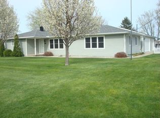 2585 NE Catawba Rd, Pt Clinton, OH