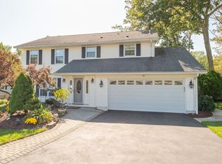 8 Iowa Ct, Jackson, NJ 08527
