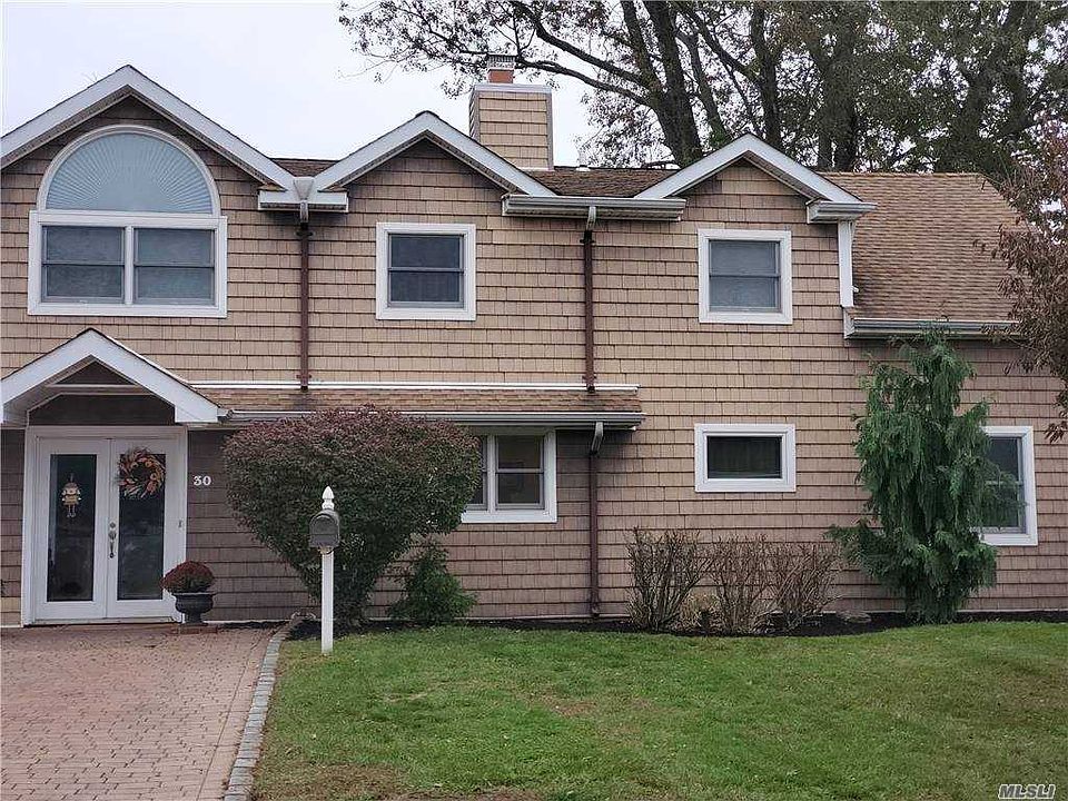 1st image of 30 Boat Ln