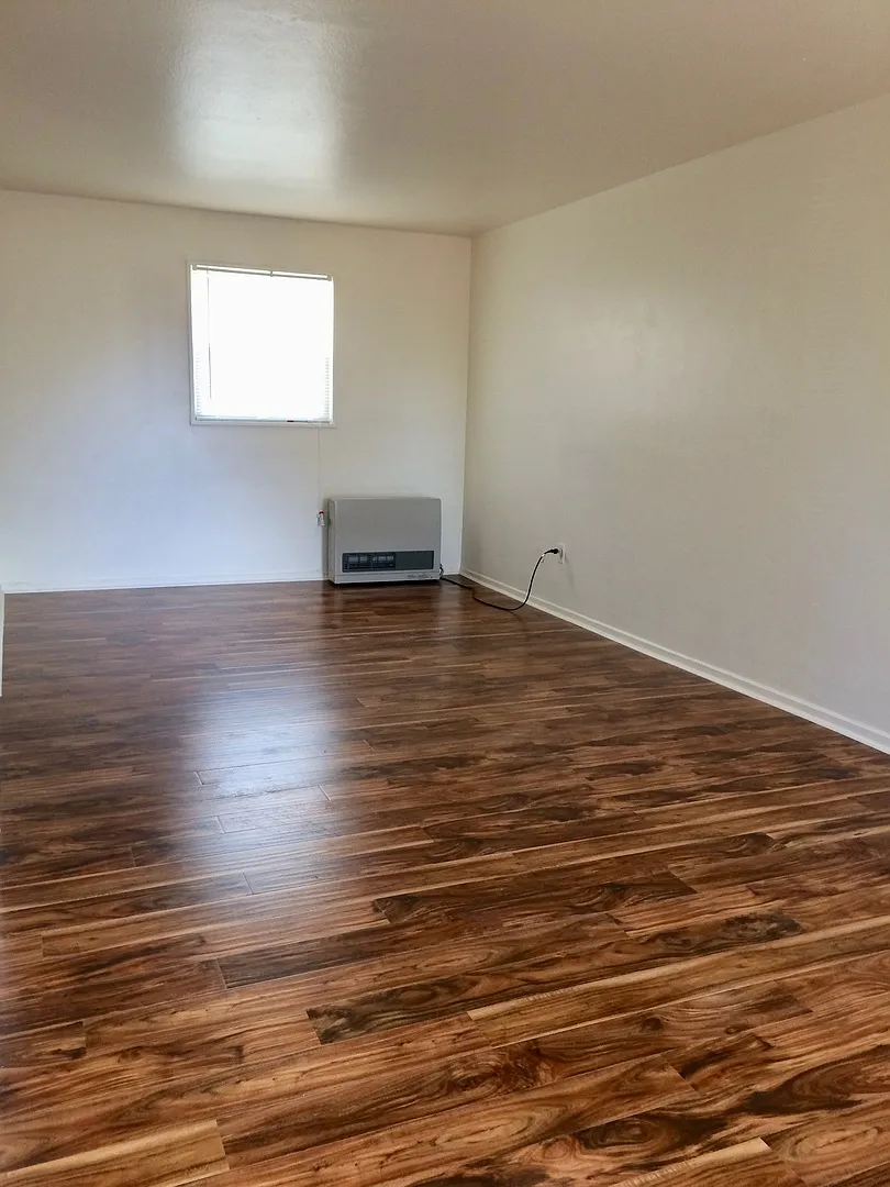 Great Price for Great location! — Photo 4