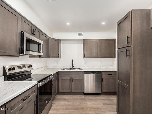 2nd image of 6342 N Barcelona Ln Unit 119