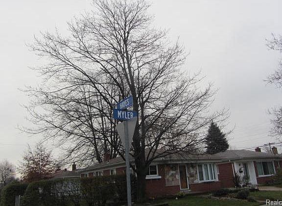 4th image of 25179 Myler St